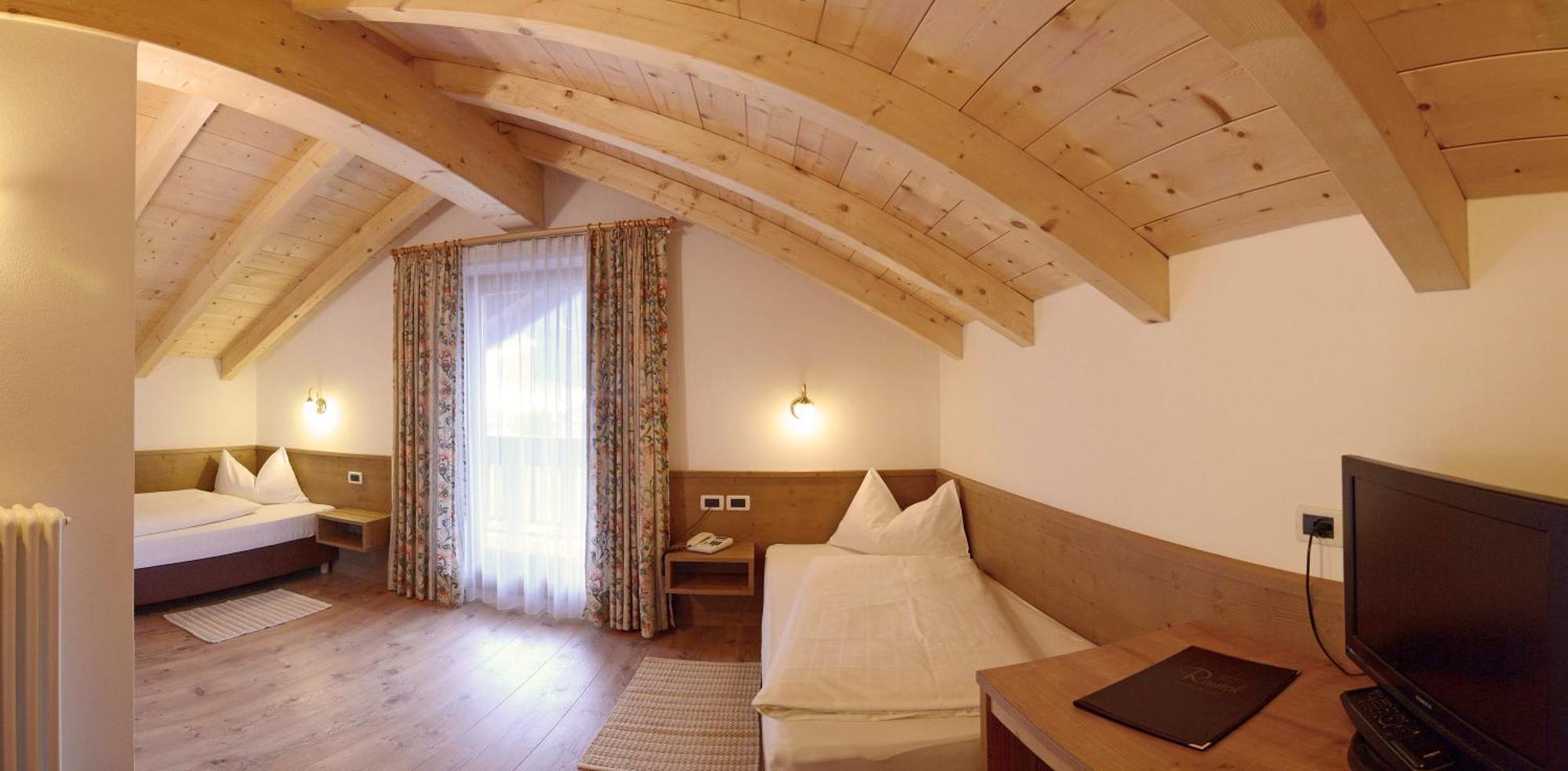 Residence Rautal B&B ***S San Vigilio Di Marebbe Habitación foto